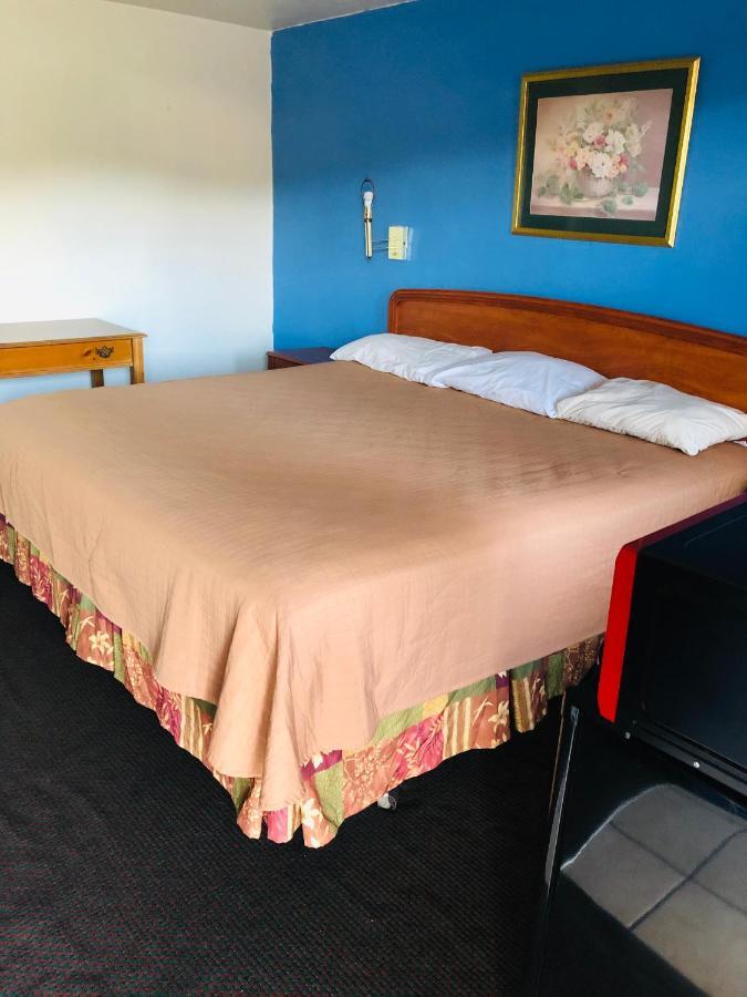 Economy Inn - Lawtey Экстерьер фото